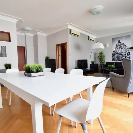 Apartament Standard By Hi5- Lovag *
